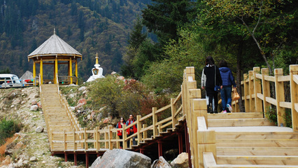 達(dá)古冰山4860米高海拔移動(dòng)WIFI開通，游客暢享云端互聯(lián)，景區(qū)智慧管理再升級(jí)